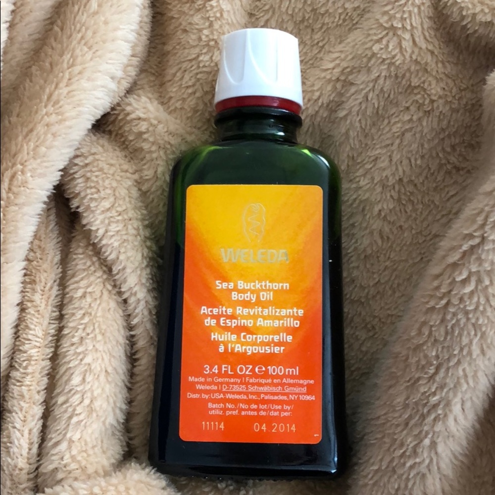 Weleda sea buckthorn body oil